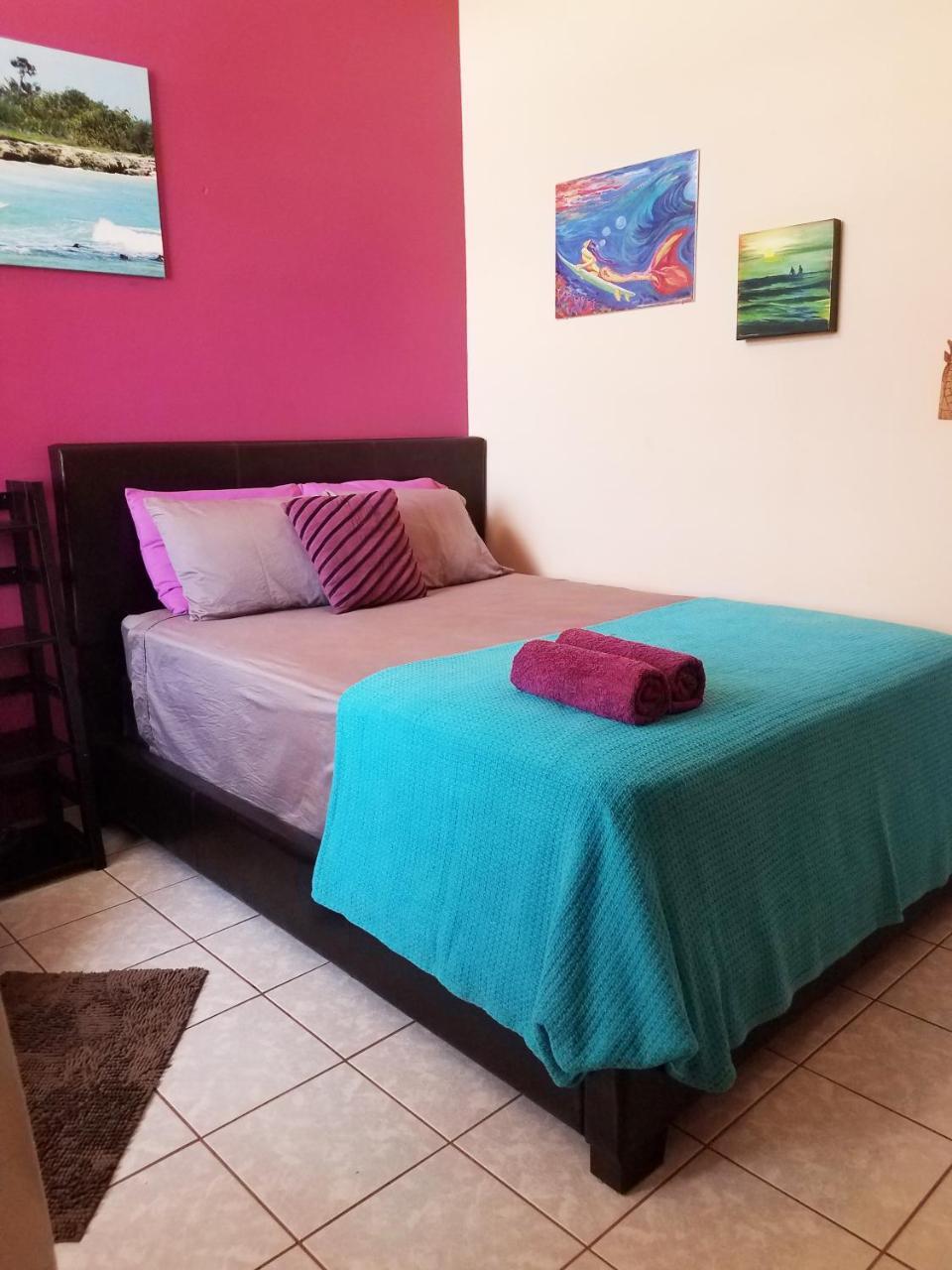 Bed and Breakfast Wssm Surf House Aguadilla Exterior foto