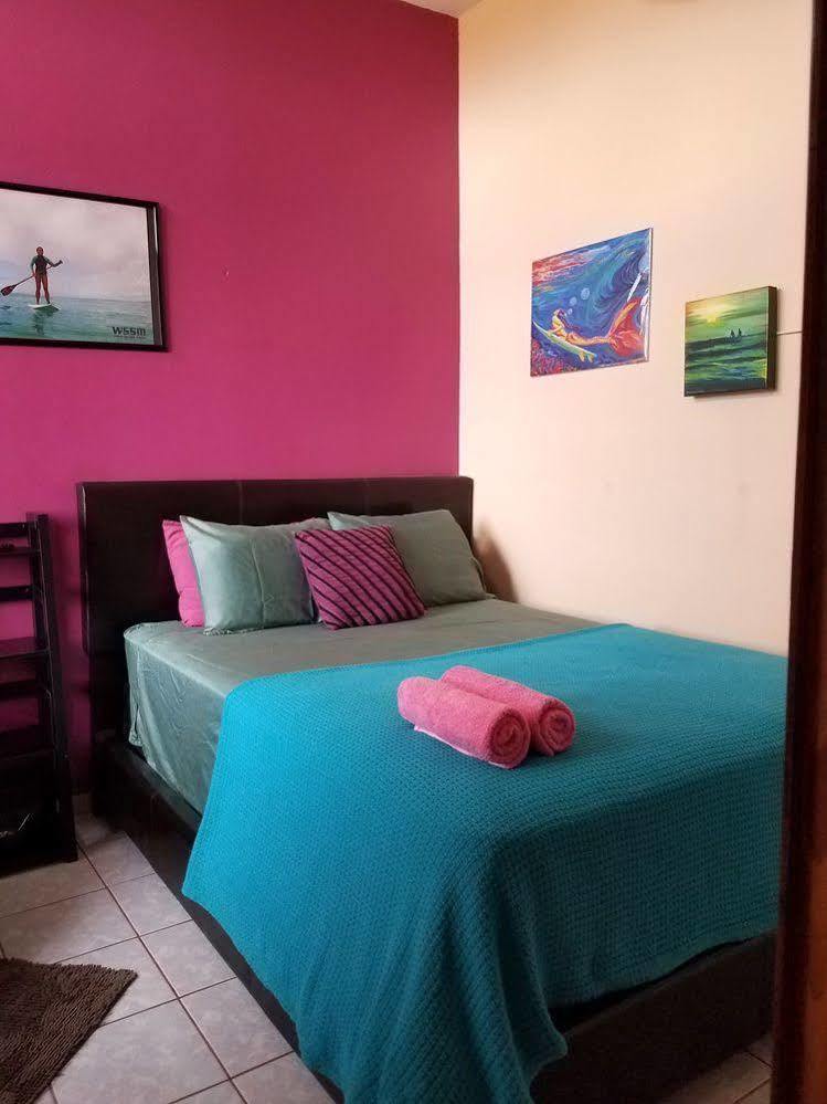 Wssm Surf House Bed and Breakfast Aguadilla Exterior foto